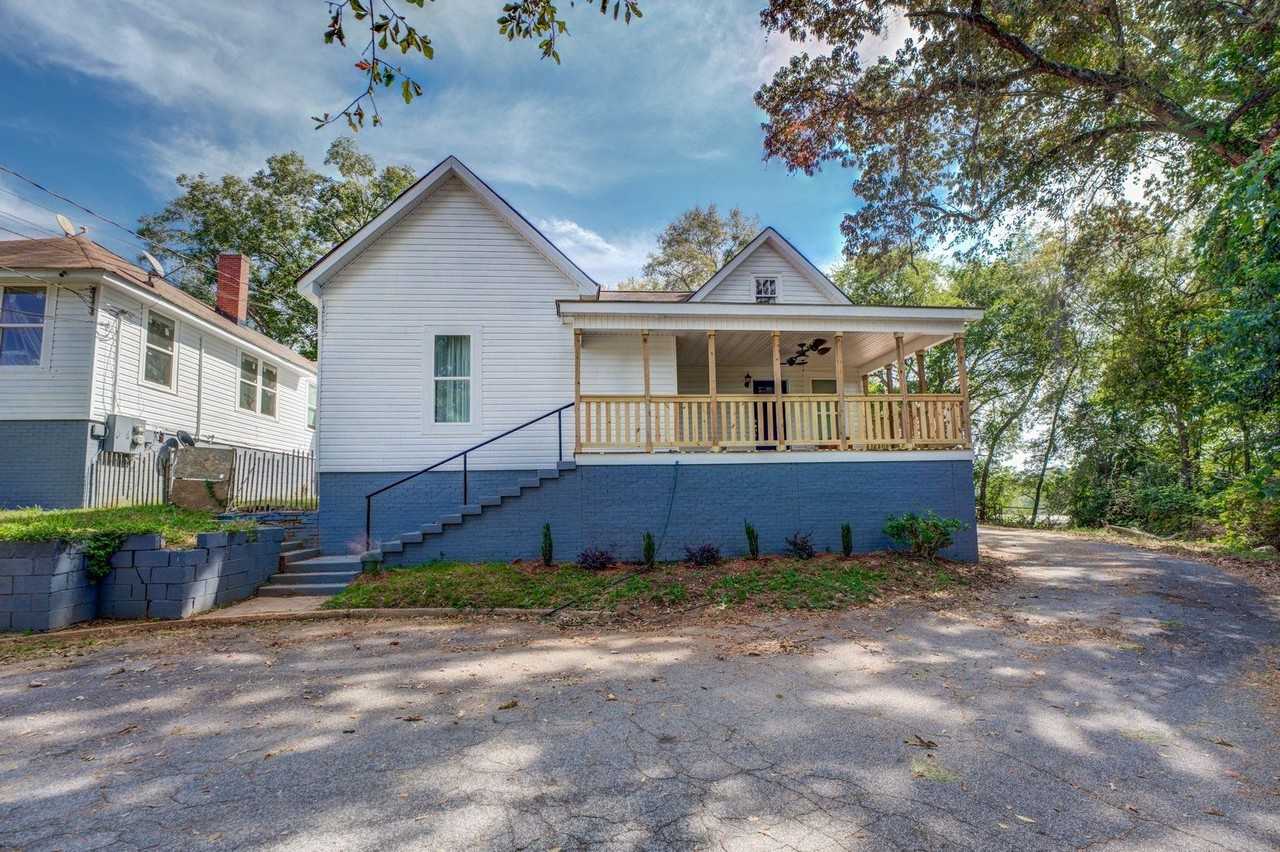 2 2 Poplar Street - 2 Poplar - Photo 2 of 22