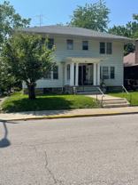 624 S Woodlawn Ave - Photo 1 of 1