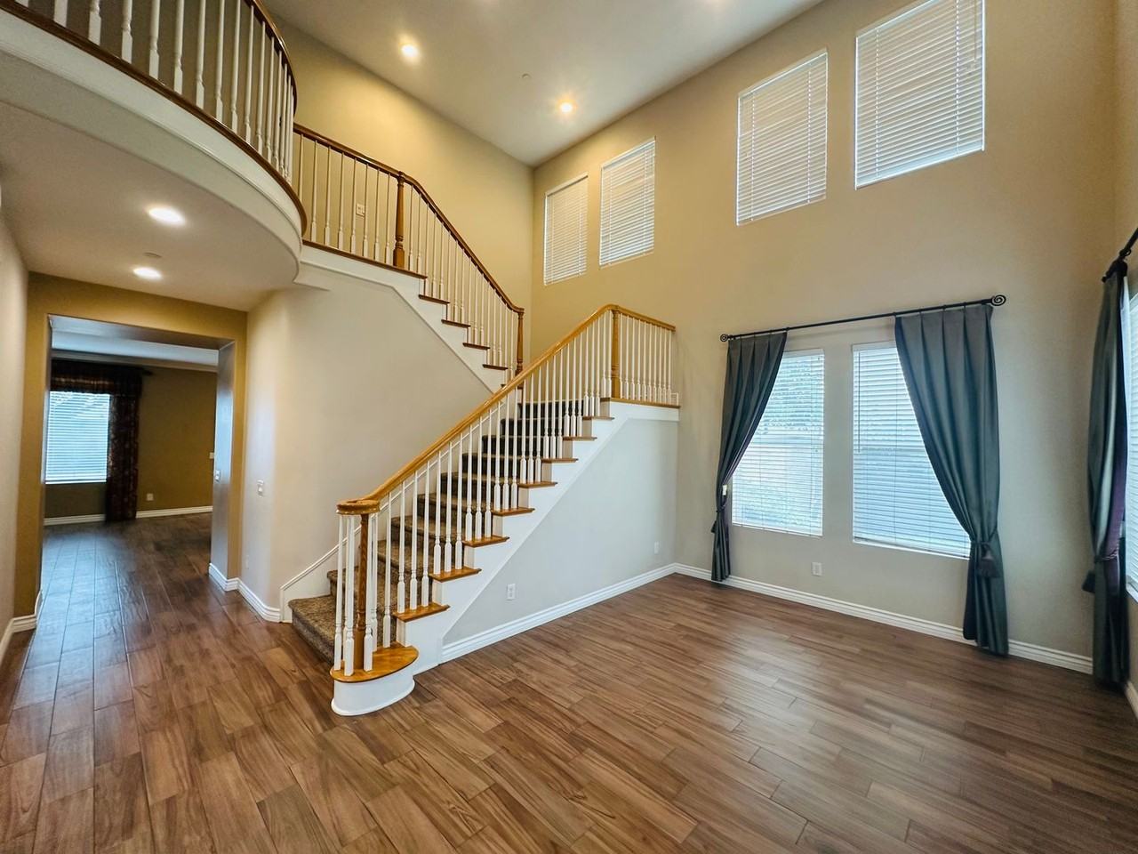 1802 Browerwoods Pl - Photo 2 of 39