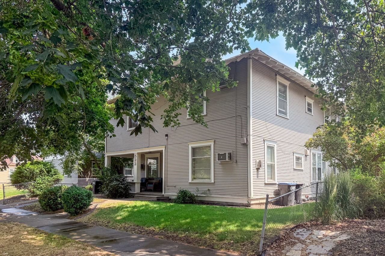 Sumach Street Five-Plex - Photo 2 of 15