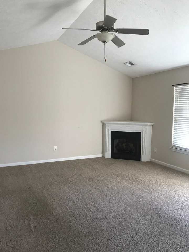 158 Black Bear Rd - Photo 4 of 13