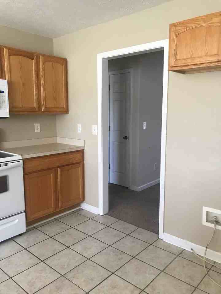 158 Black Bear Rd - Photo 7 of 13