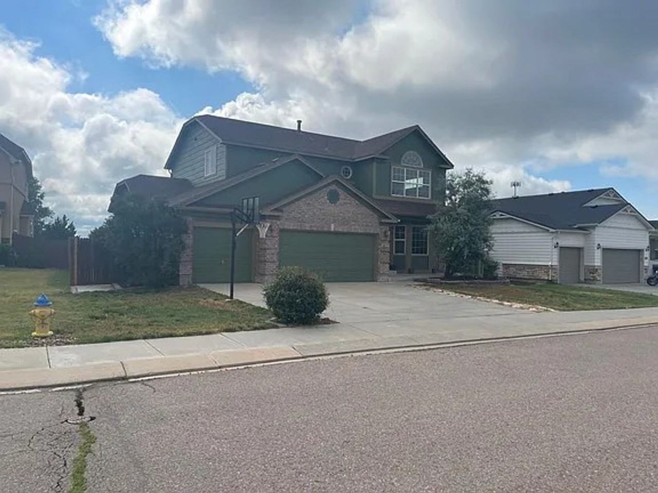 8021 Lodi Lane - Photo 2 of 30