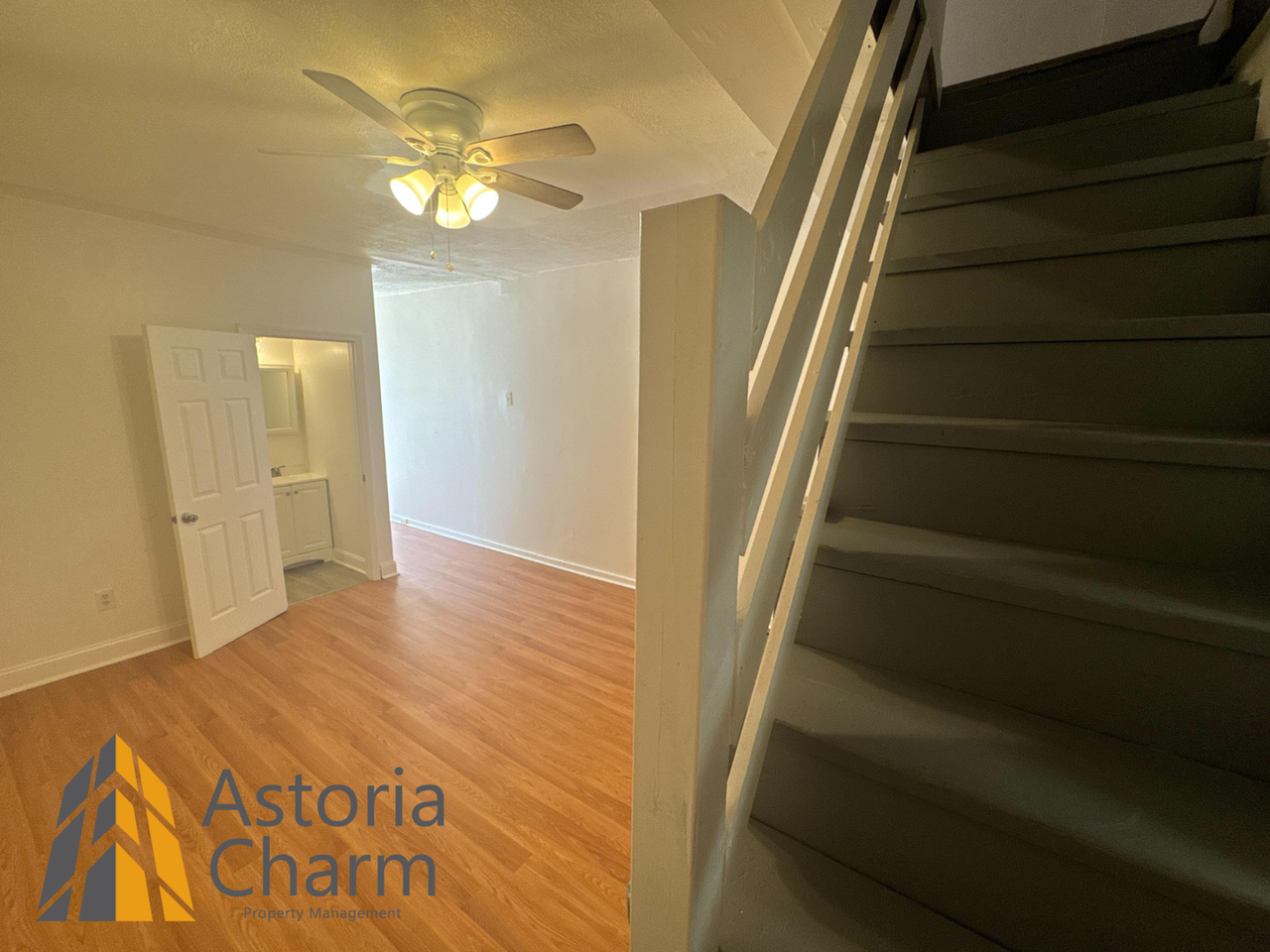 1303 N Milton Ave - Photo 3 of 41