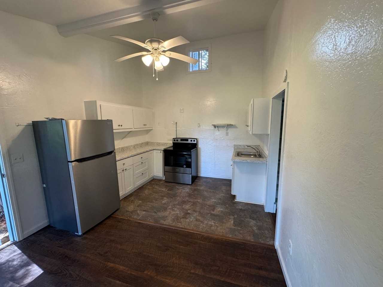 129 Oili Rd #M - Photo 7 of 11