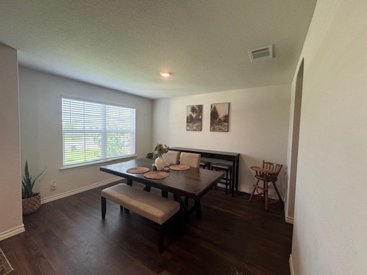 222 Grey Woodpecker - Photo 5 of 36