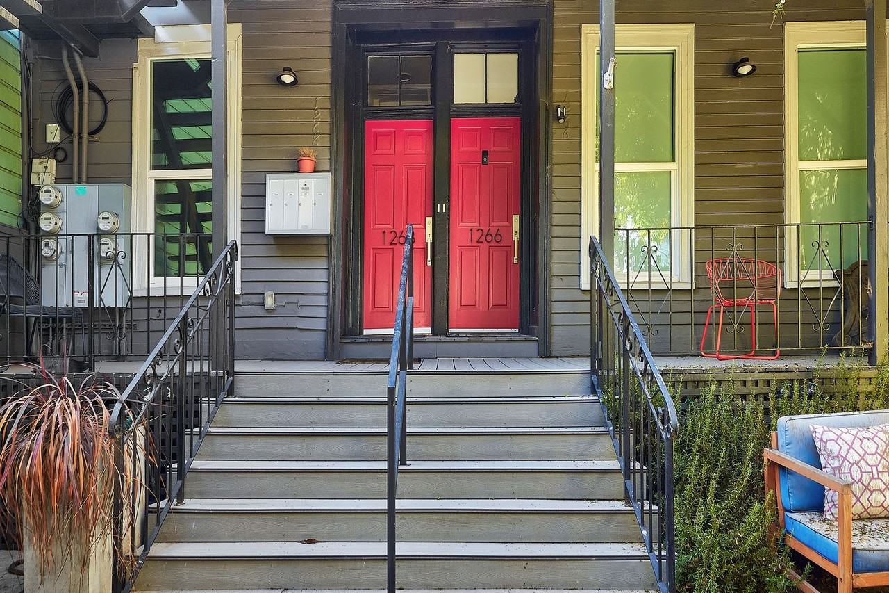 1268 Hampshire St - Photo 3 of 24