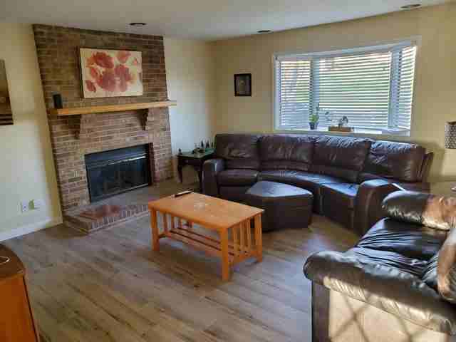 1319 Alpine St - Photo 4 of 7