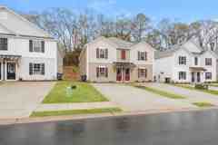 325 Noble Ln - Photo 1 of 1