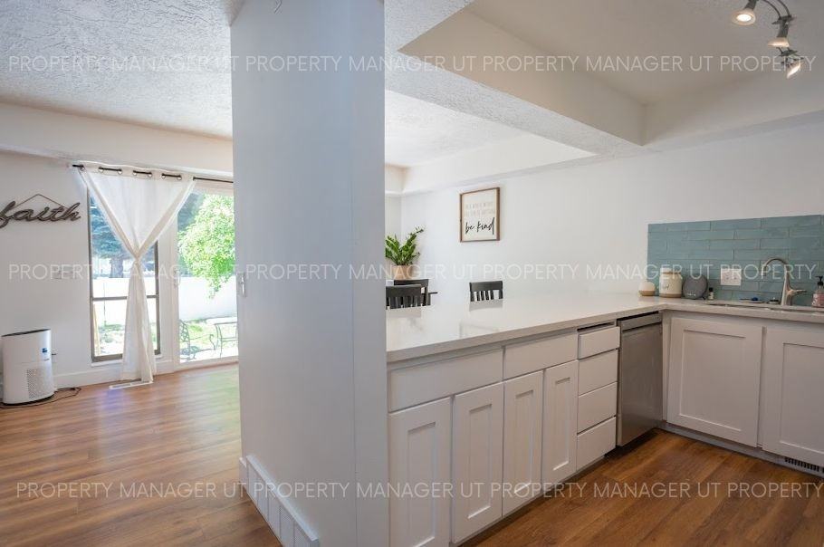 4424 W Skye Dr #MAIN - Photo 5 of 30