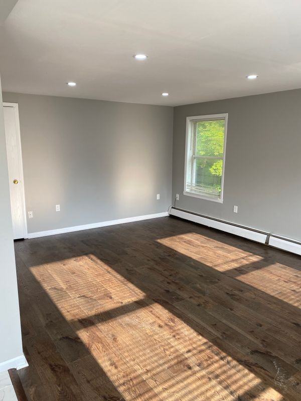 1387 Quinnipiac Ave - Photo 3 of 17
