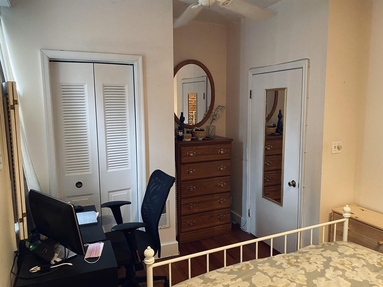 734 N Taylor St - Photo 7 of 20