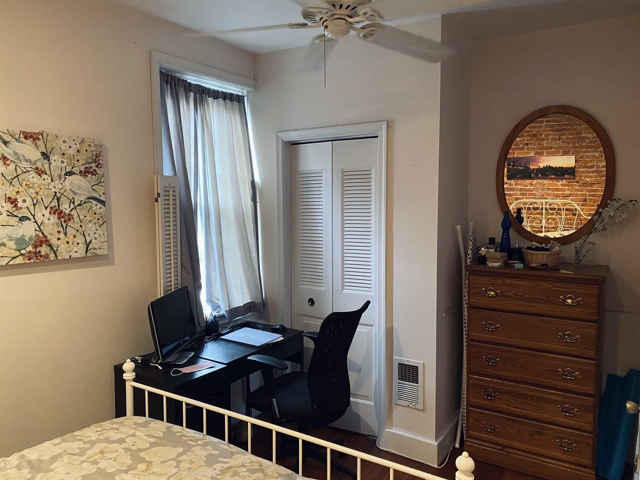 734 N Taylor St - Photo 6 of 20