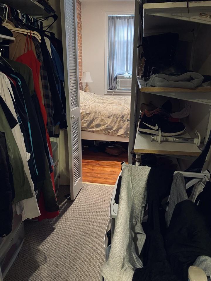 734 N Taylor St - Photo 4 of 20