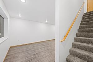 featured image of 525 Snowman Ln #C