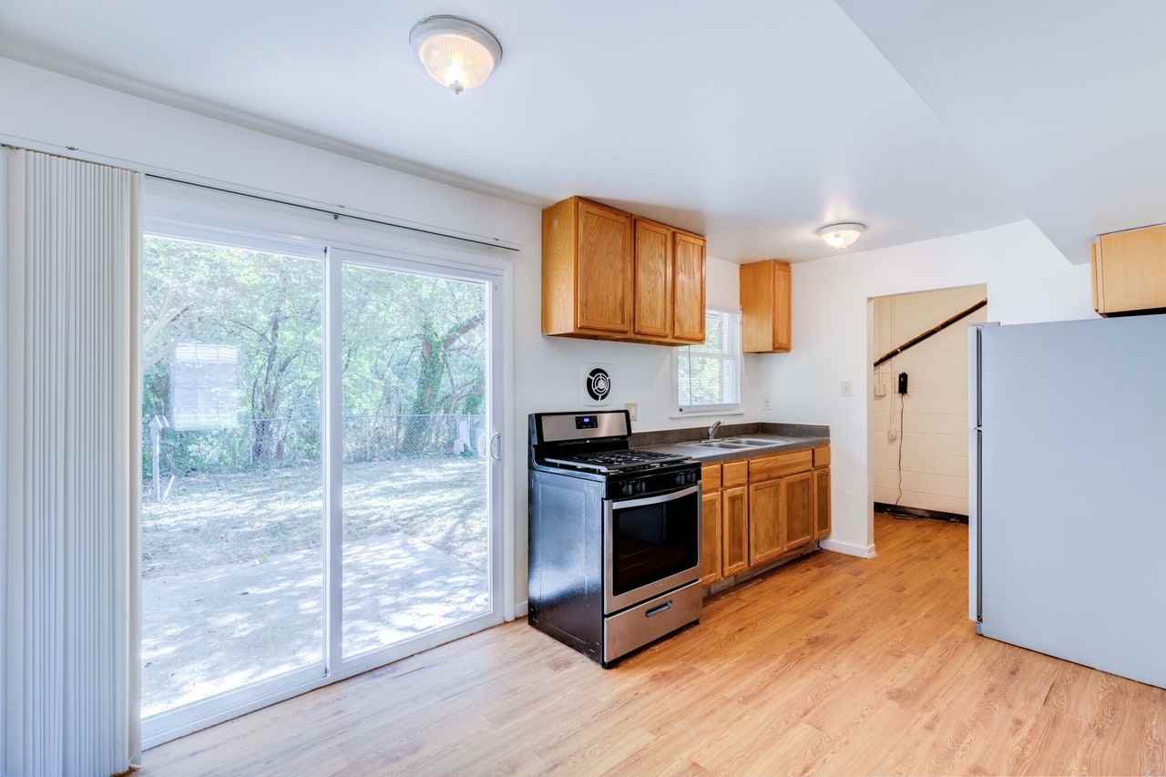 3357 Dill Ave - Photo 2 of 24