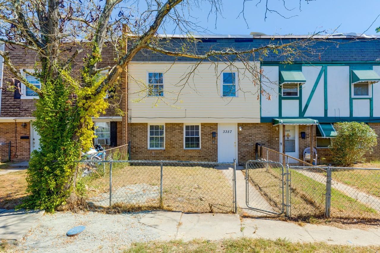 3357 Dill Ave - Photo 4 of 24