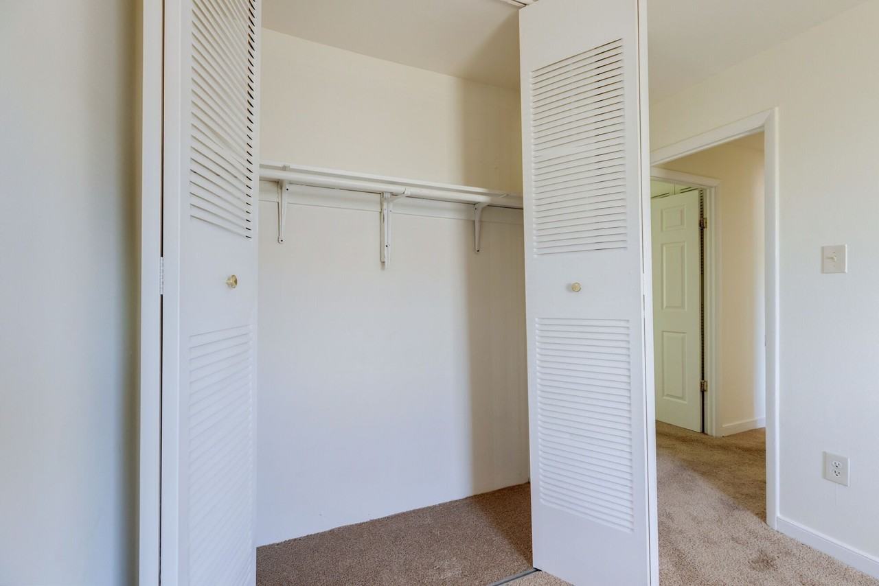 3357 Dill Ave - Photo 2 of 24