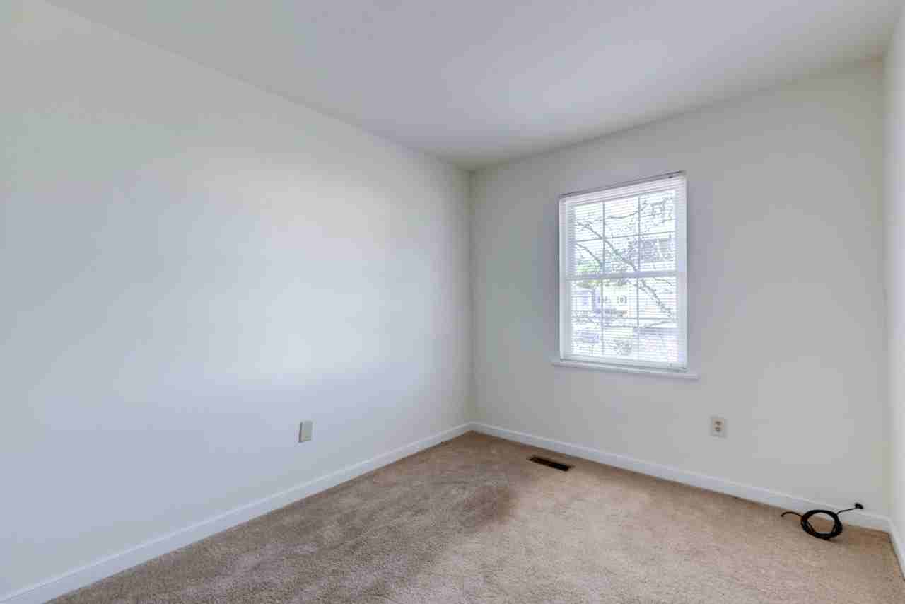 3357 Dill Ave - Photo 5 of 24