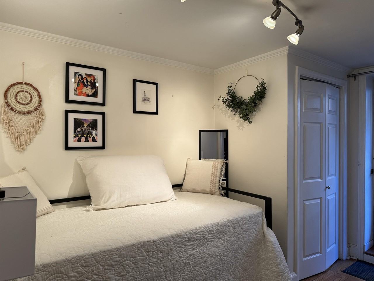 519 Columbus Avenue #1 - Photo 7 of 9