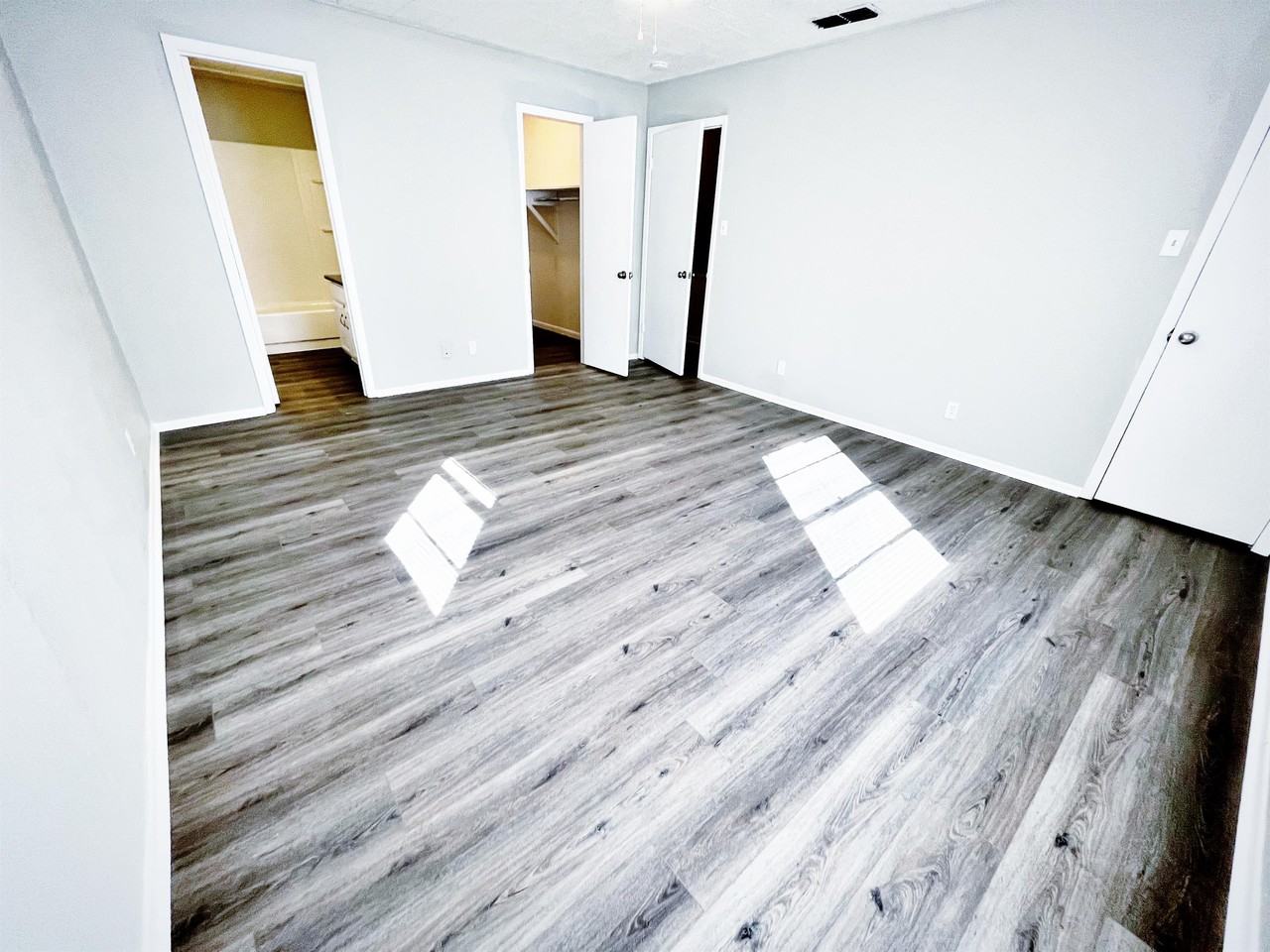 16943 Fm - Photo 4 of 50