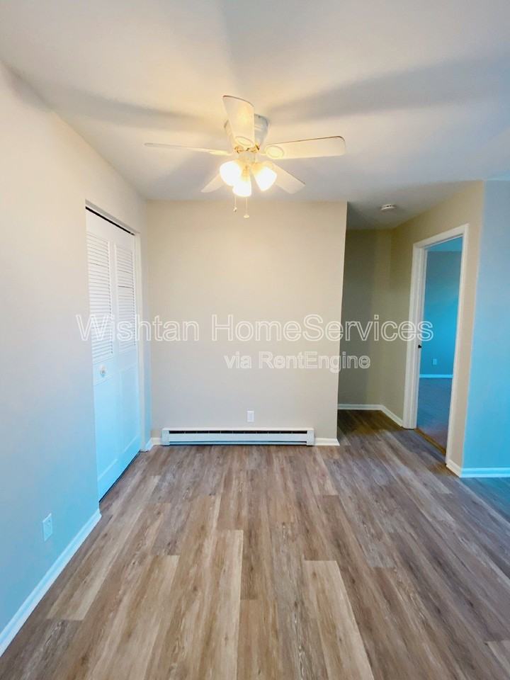 203 N Charleston Blvd #3 - Photo 6 of 23