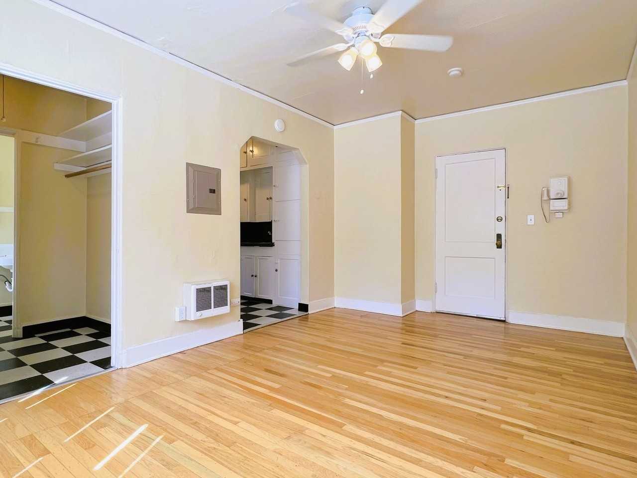 Kurdy Apartments - Photo 6 of 13