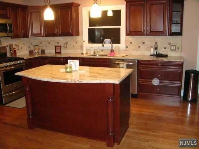 44 Lenape Rd - Photo 2 of 17