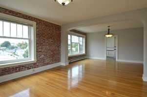 featured image of 117 N Tacoma Ave