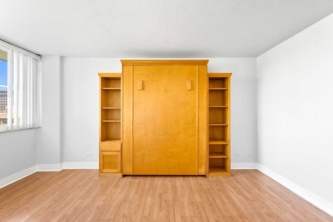 1196 N Grant St - Photo 4 of 13