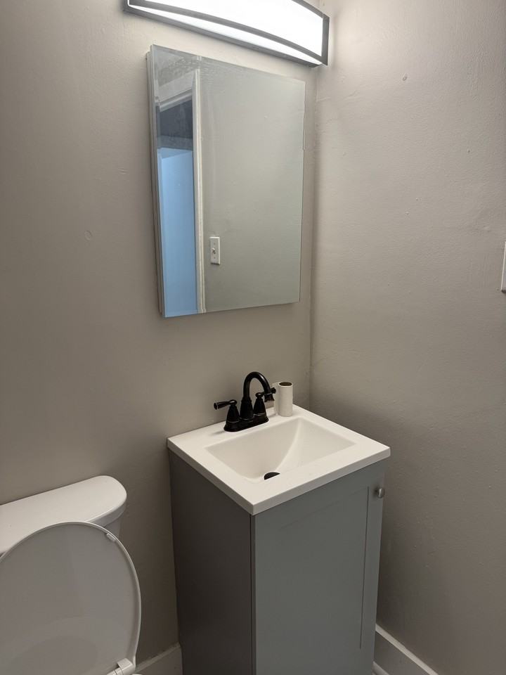 2740 Island Ave #2 - Photo 3 of 9