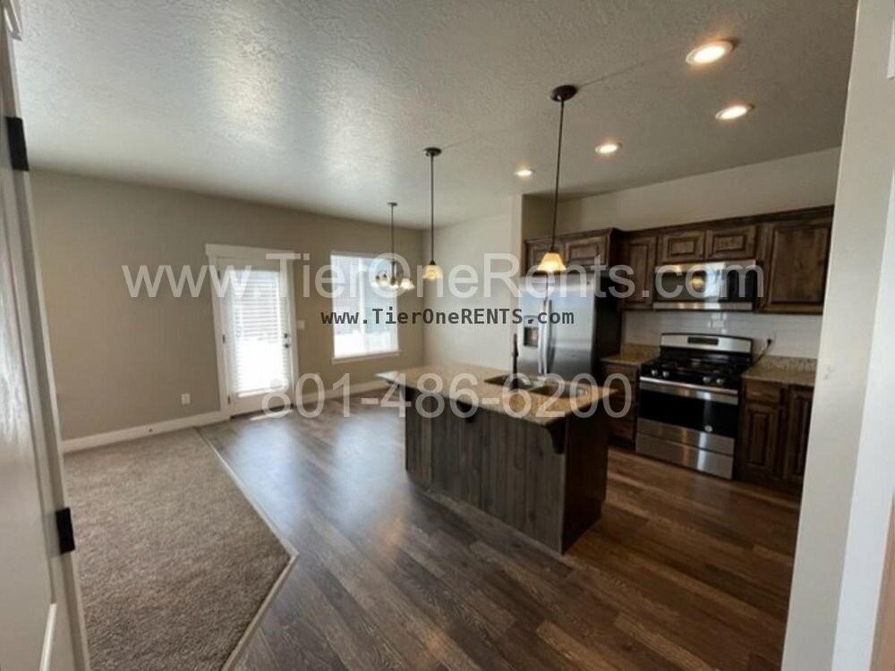 4187 W Shade Crest Ln - Photo 4 of 25