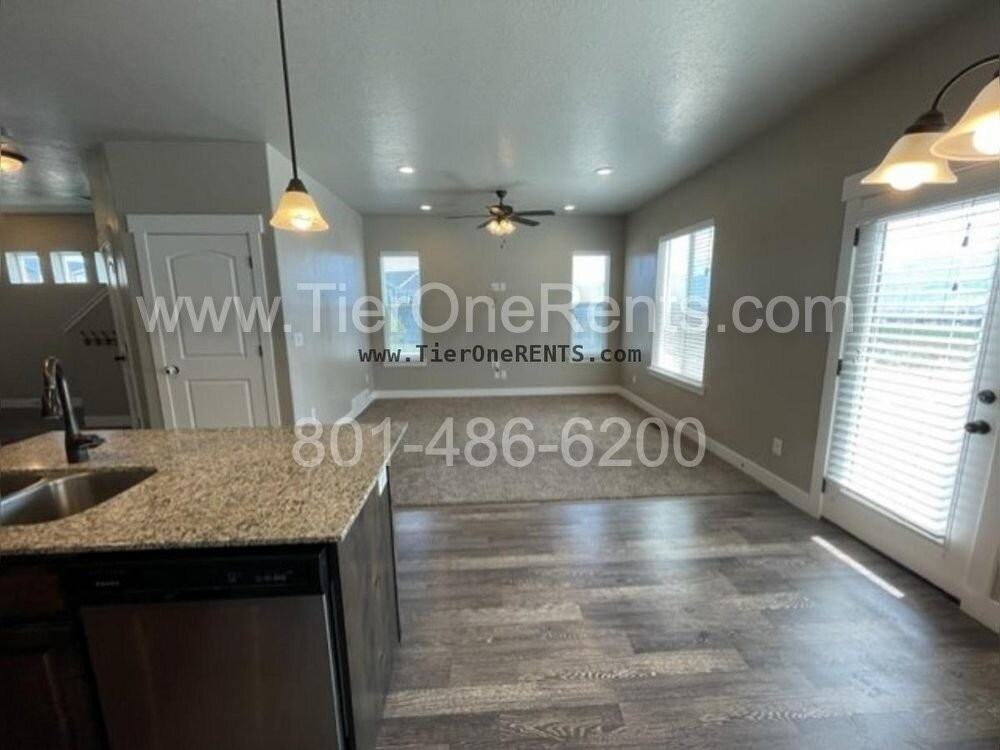 4187 W Shade Crest Ln - Photo 5 of 25