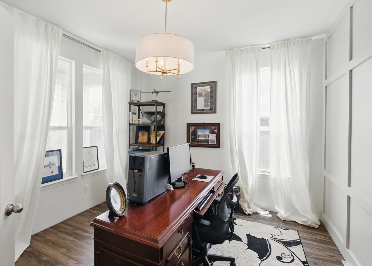 217 Landmark Cv - Photo 6 of 23