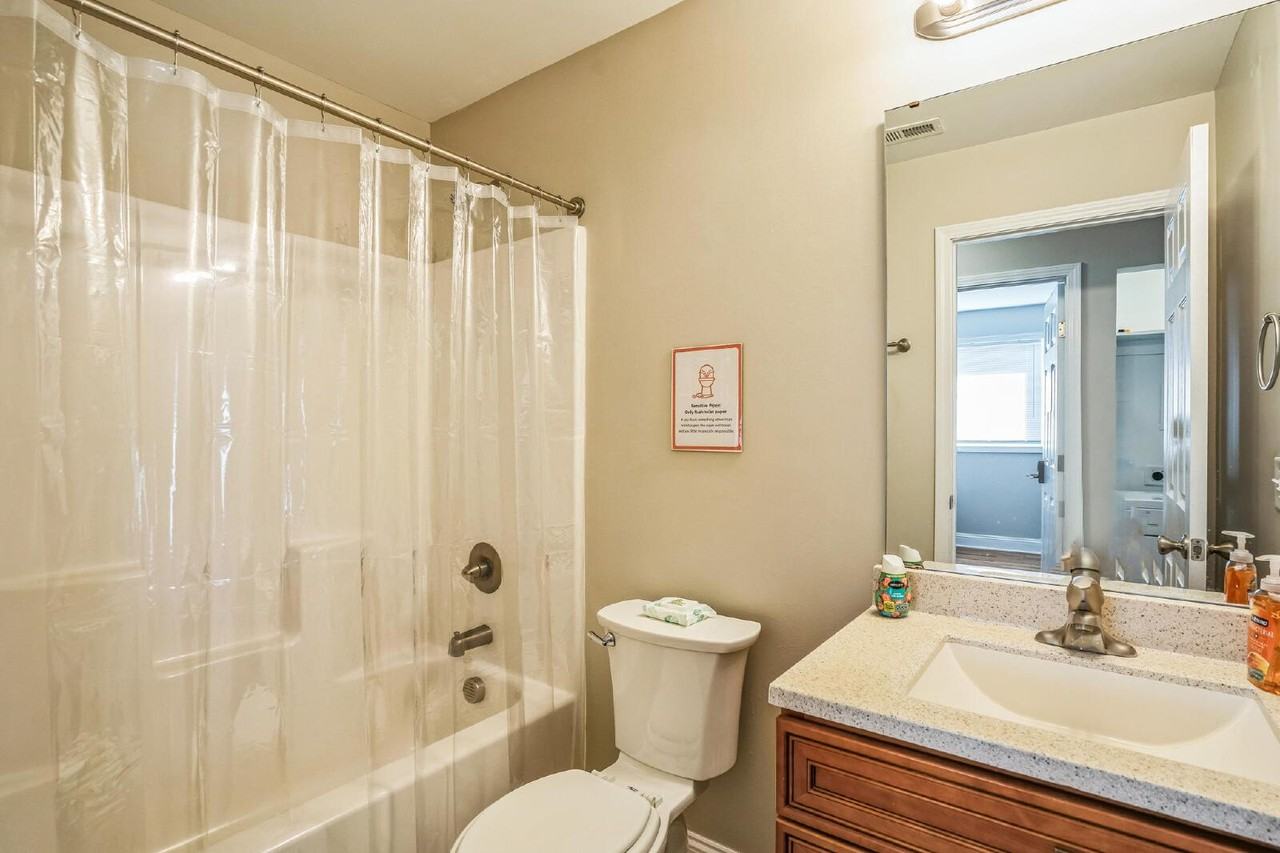 1108 Beverly Dr - Photo 7 of 17