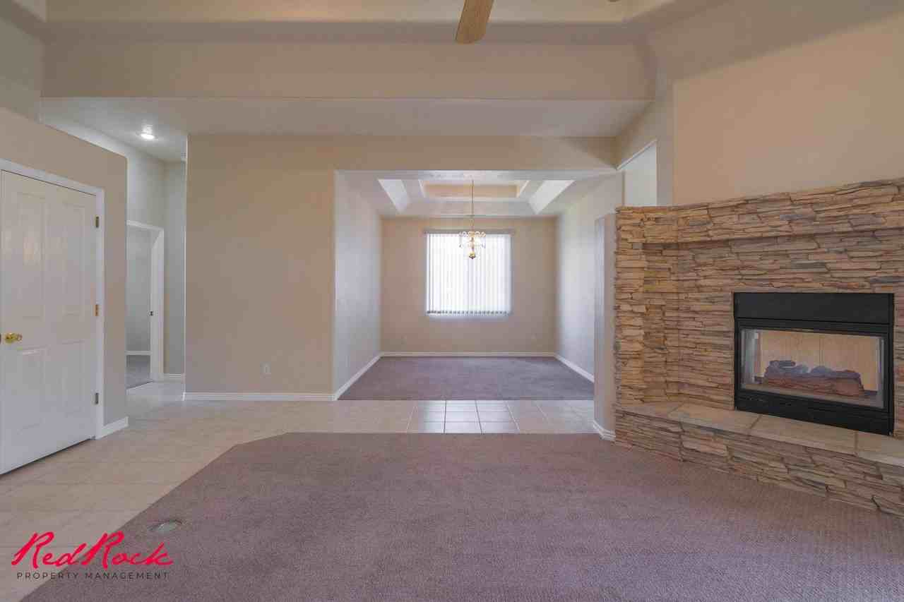 2326 E 140 S - Photo 3 of 39