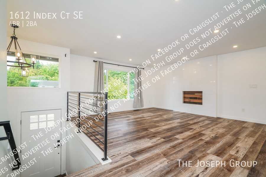 1612 Index Ct Se - Photo 2 of 22