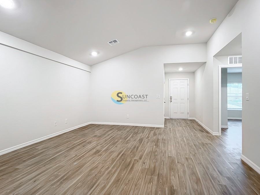 17166 Thompson Ave - Photo 2 of 17