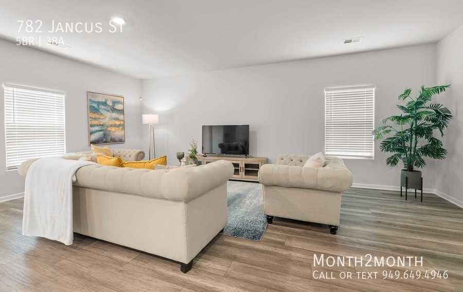 782 Jancus St - Photo 5 of 31