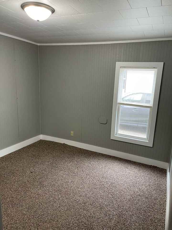 751 Vine Ave - Photo 2 of 19