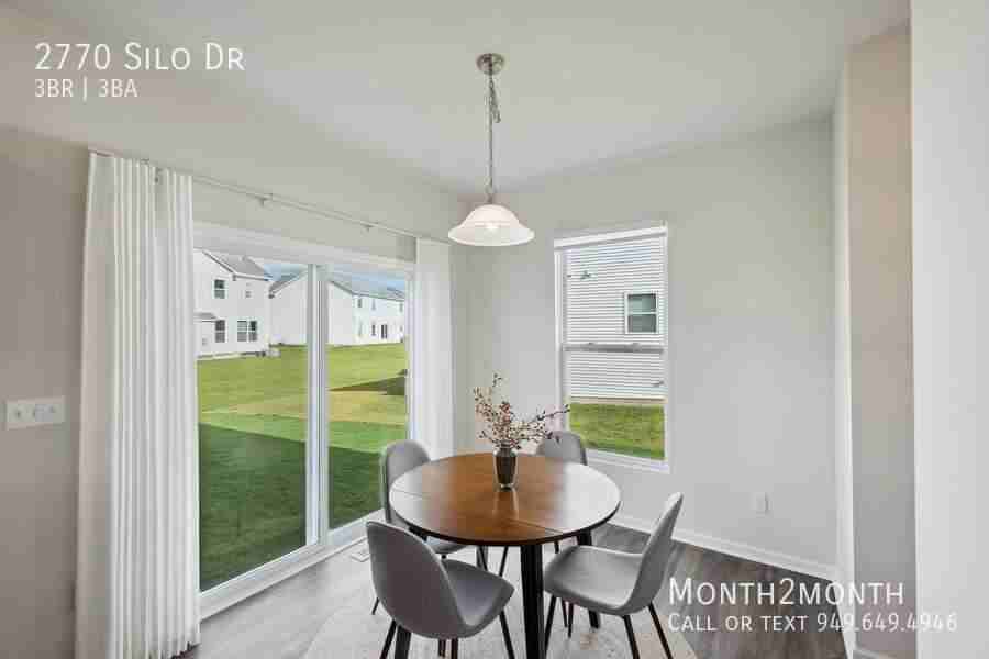 2770 Silo Dr - Photo 5 of 29