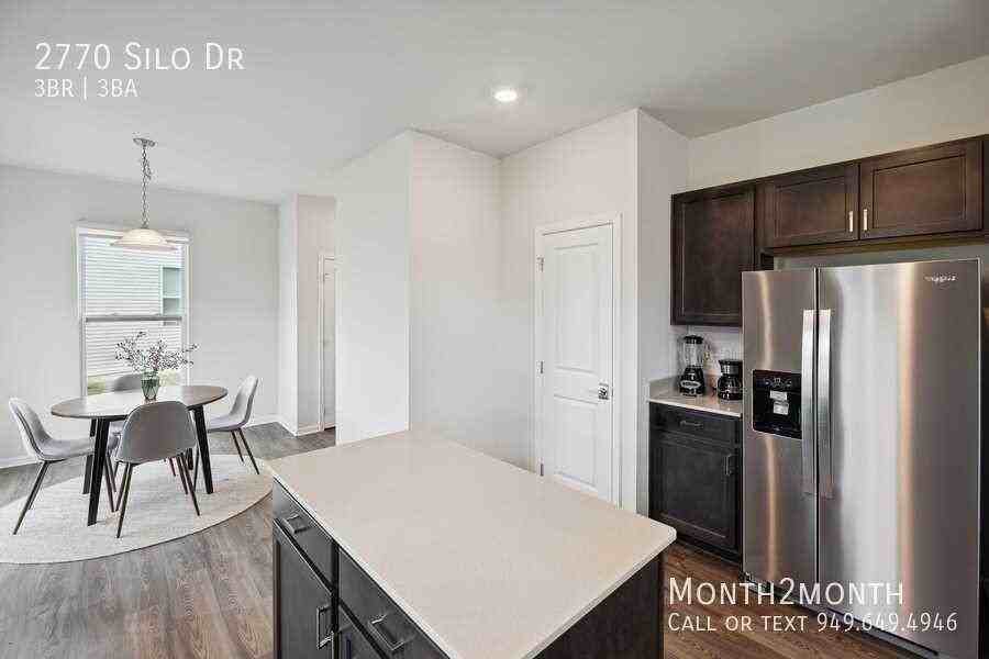 2770 Silo Dr - Photo 6 of 29