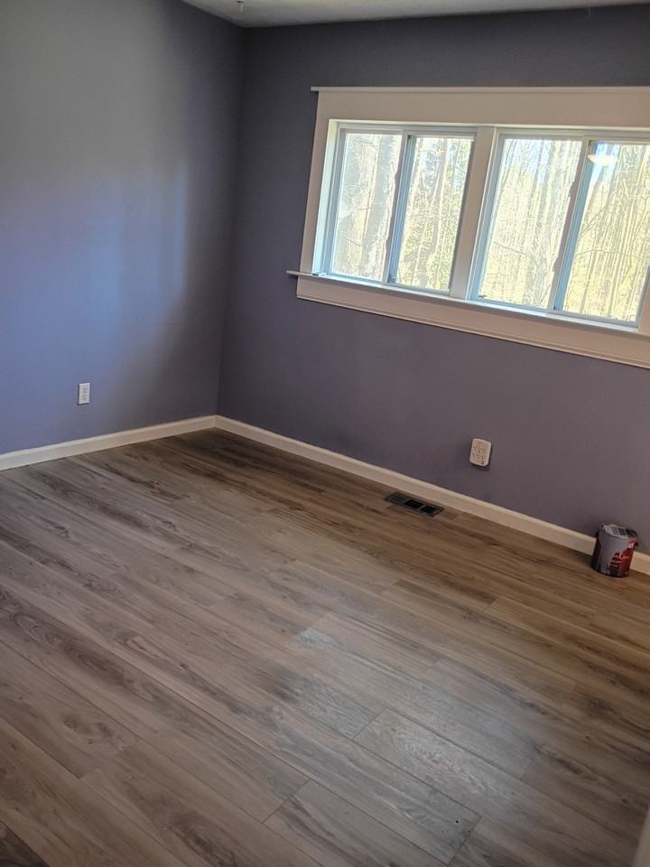 1279 Alpha Dr #NA - Photo 4 of 20