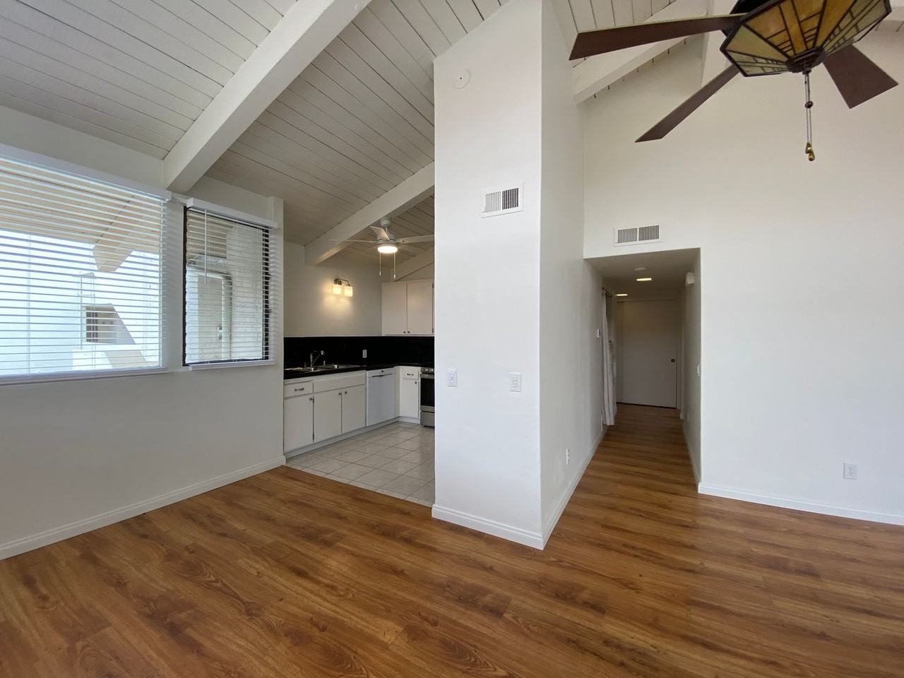 7500 Viejo Castilla Way #3 - Photo 7 of 41