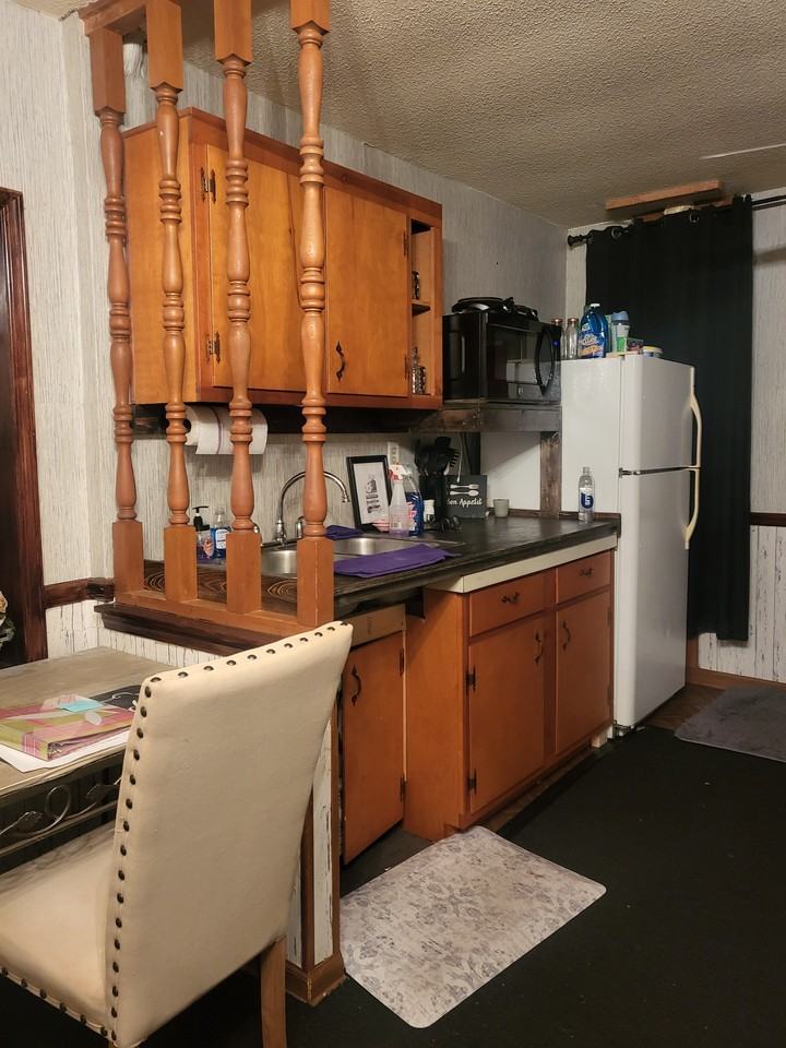 Northmoor Ct - Photo 6 of 20