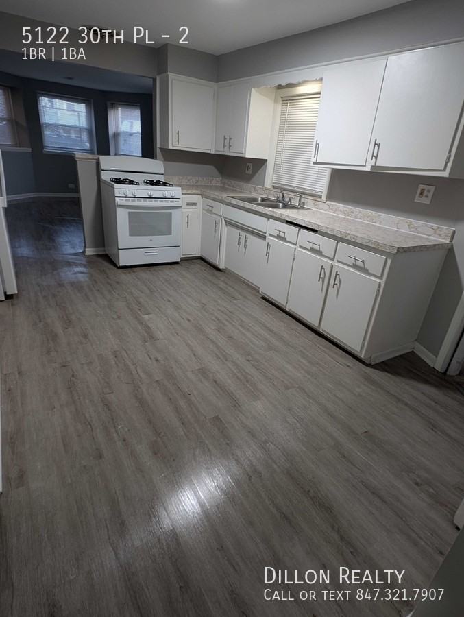5122 W 30th Pl #2 - Photo 3 of 5