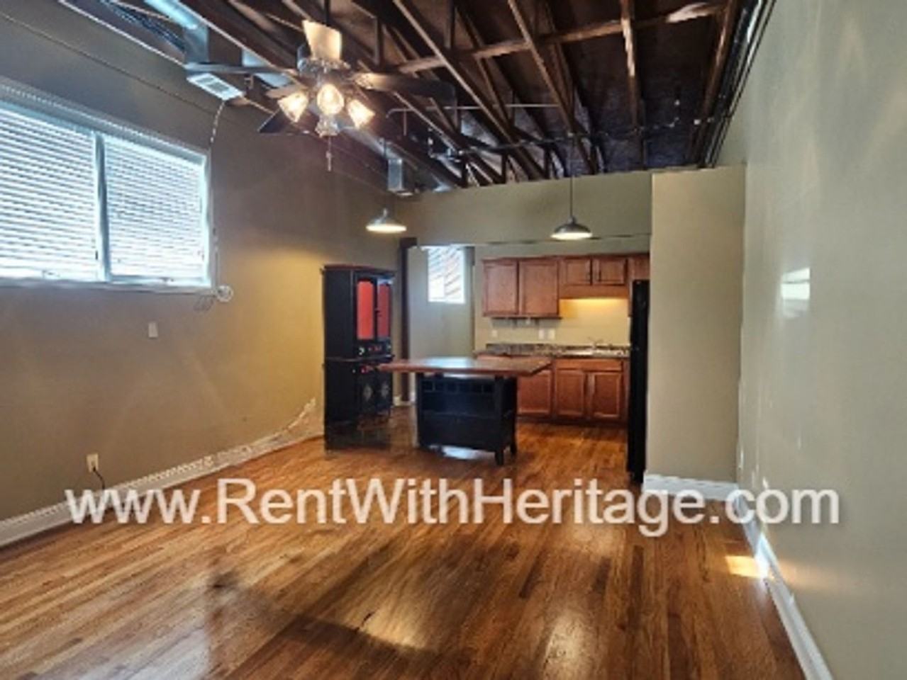 130 W Montgomery St #C - Photo 4 of 32