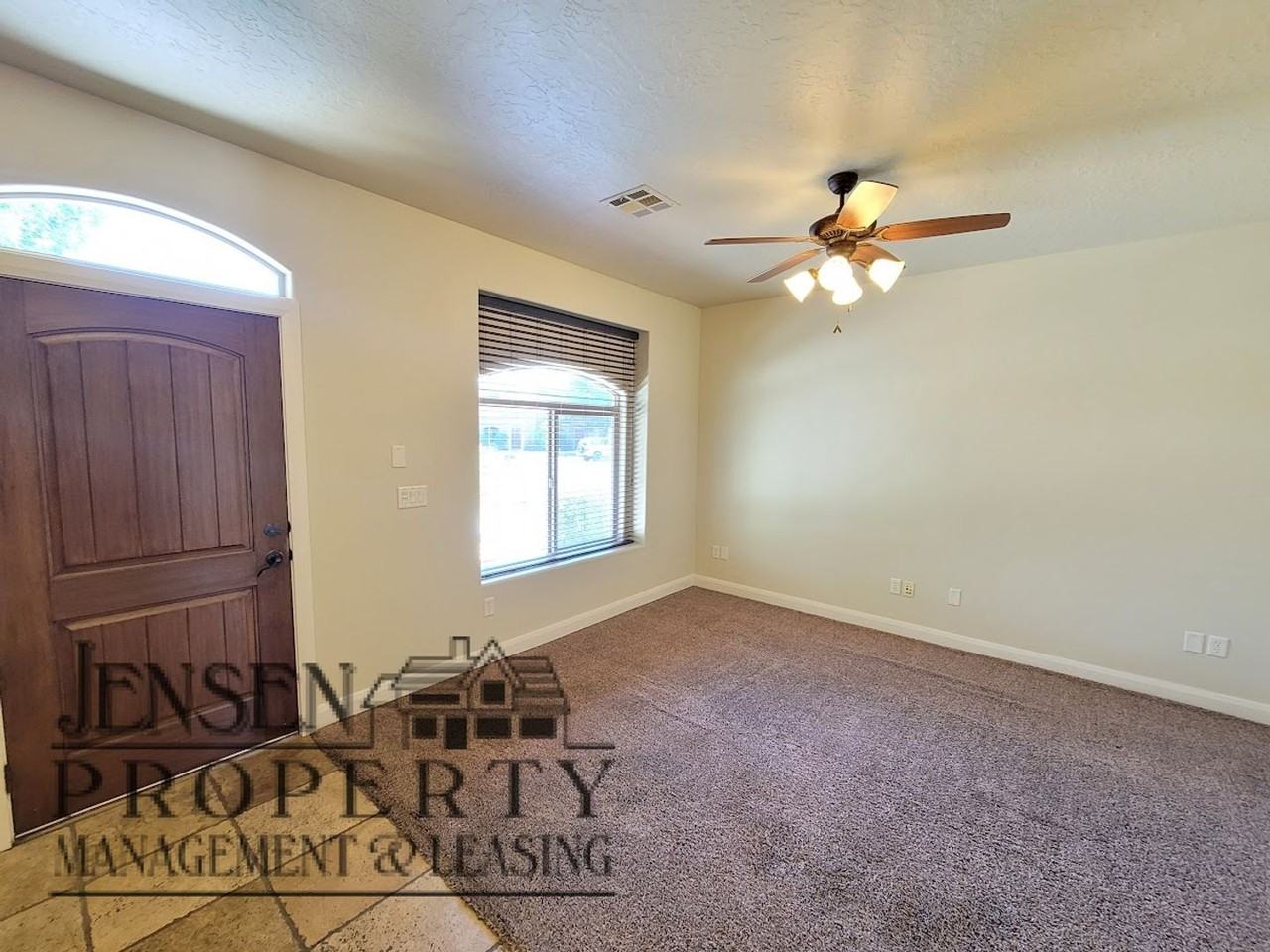 2075 S Sir Monte Dr #4 - Photo 6 of 25