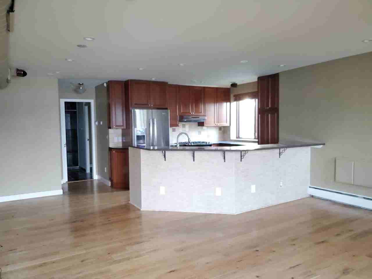 4430 W Lake Harriet Pkwy - Photo 6 of 24