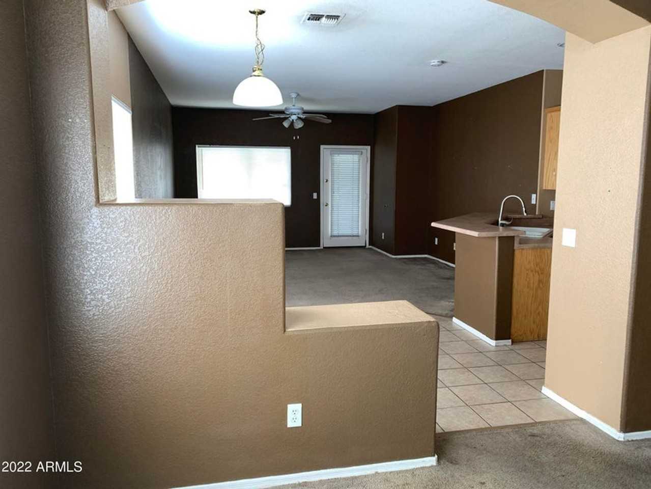 810 South 124th Avenue - Photo 5 of 18